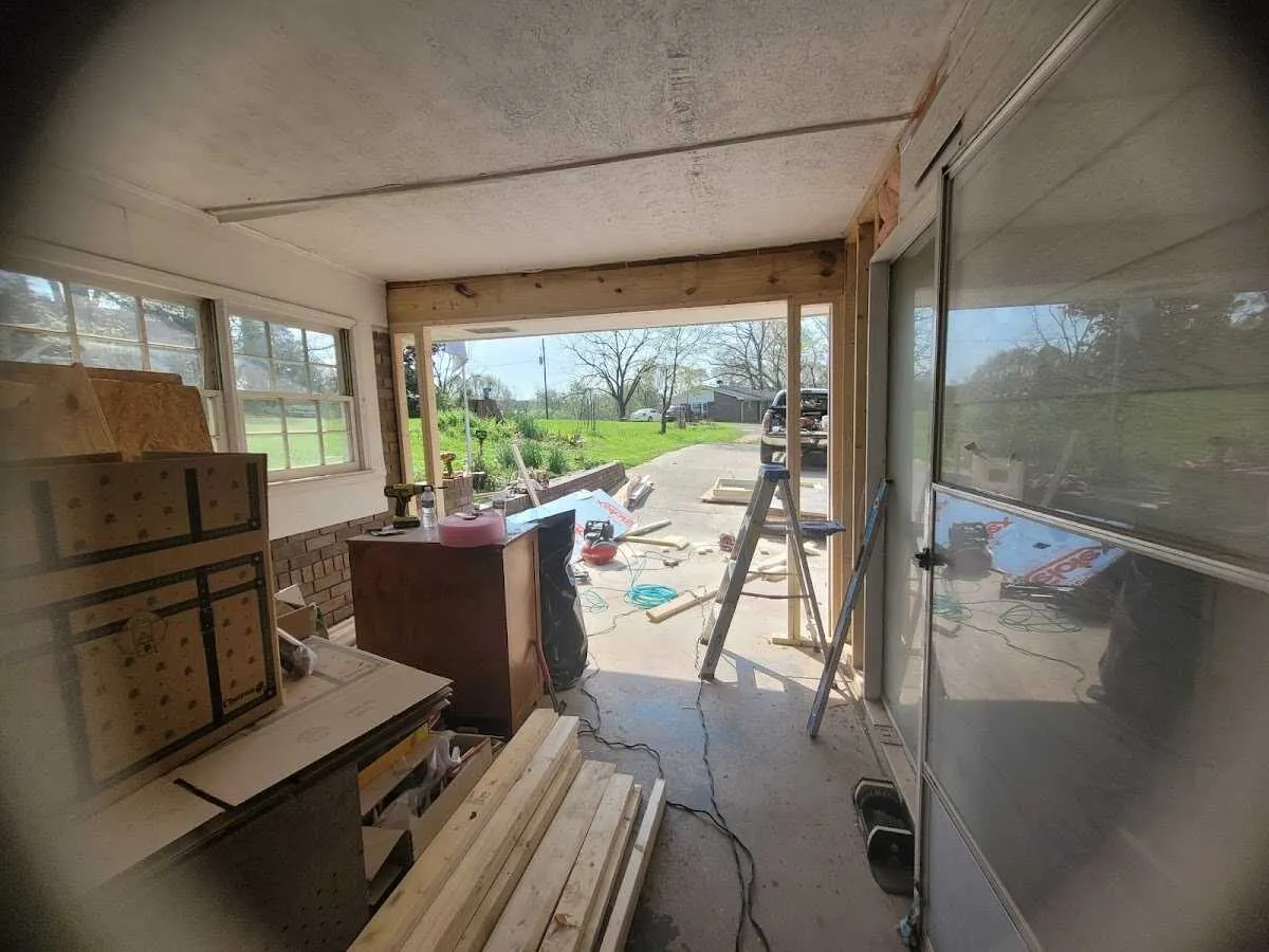 Air movers and dehumidifier for Drying & Dehumidification in Allendale